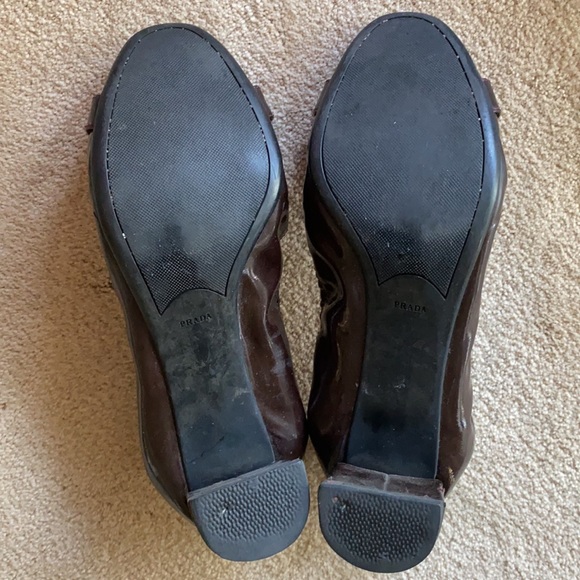 Prada dark burgundy heel - Picture 8 of 8